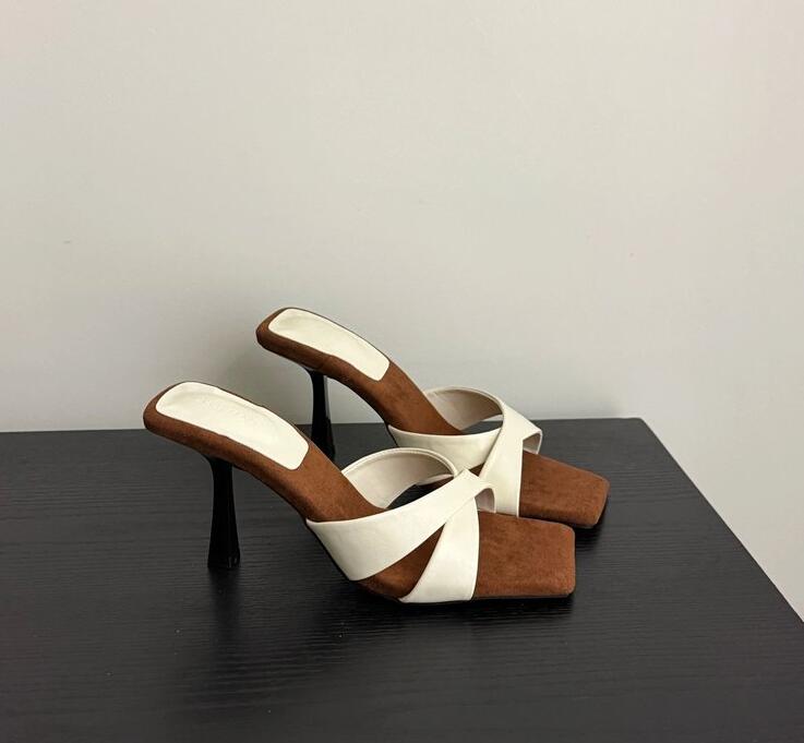 Smooth Operator in White