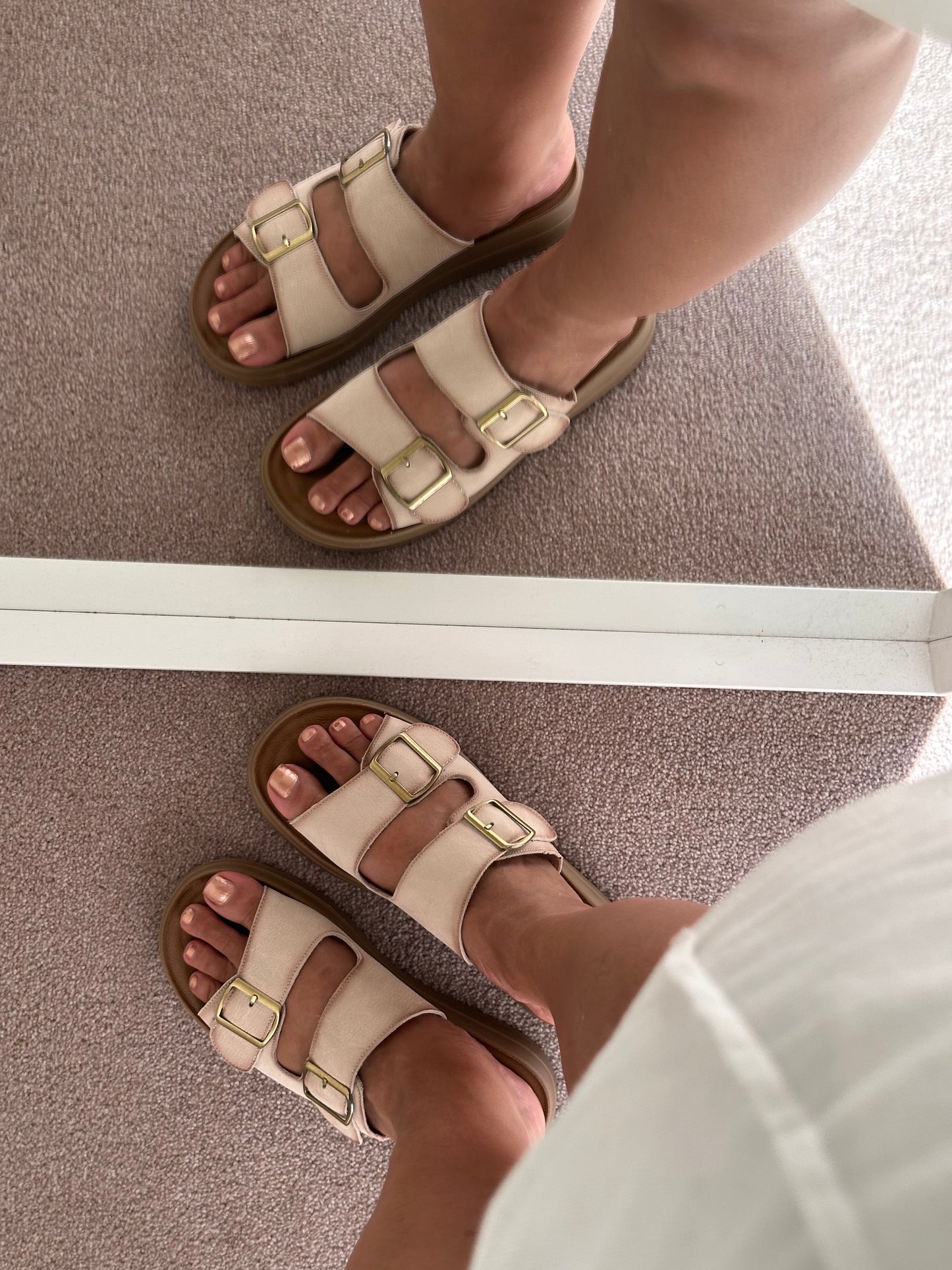 Soft Life - double strap slide sandal