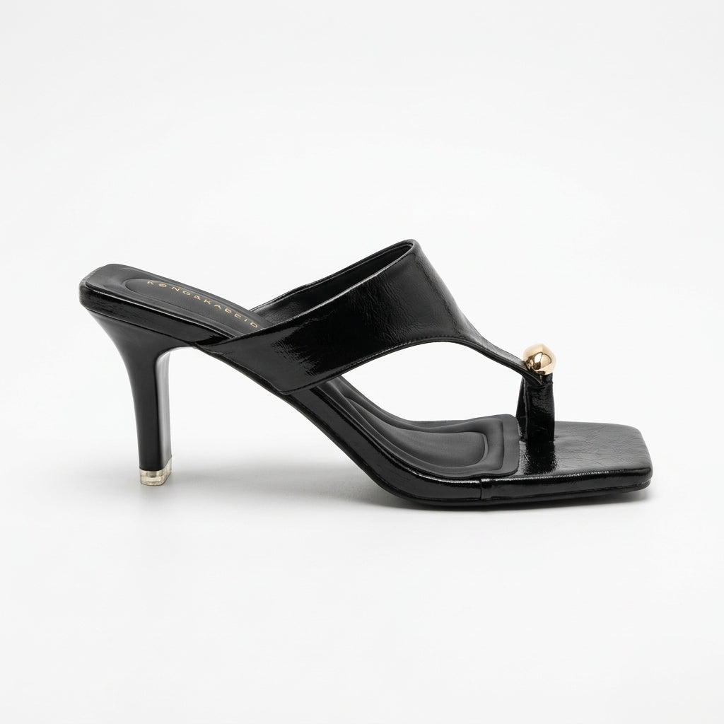 Miss Braxton - Square Toe Thong Heel
